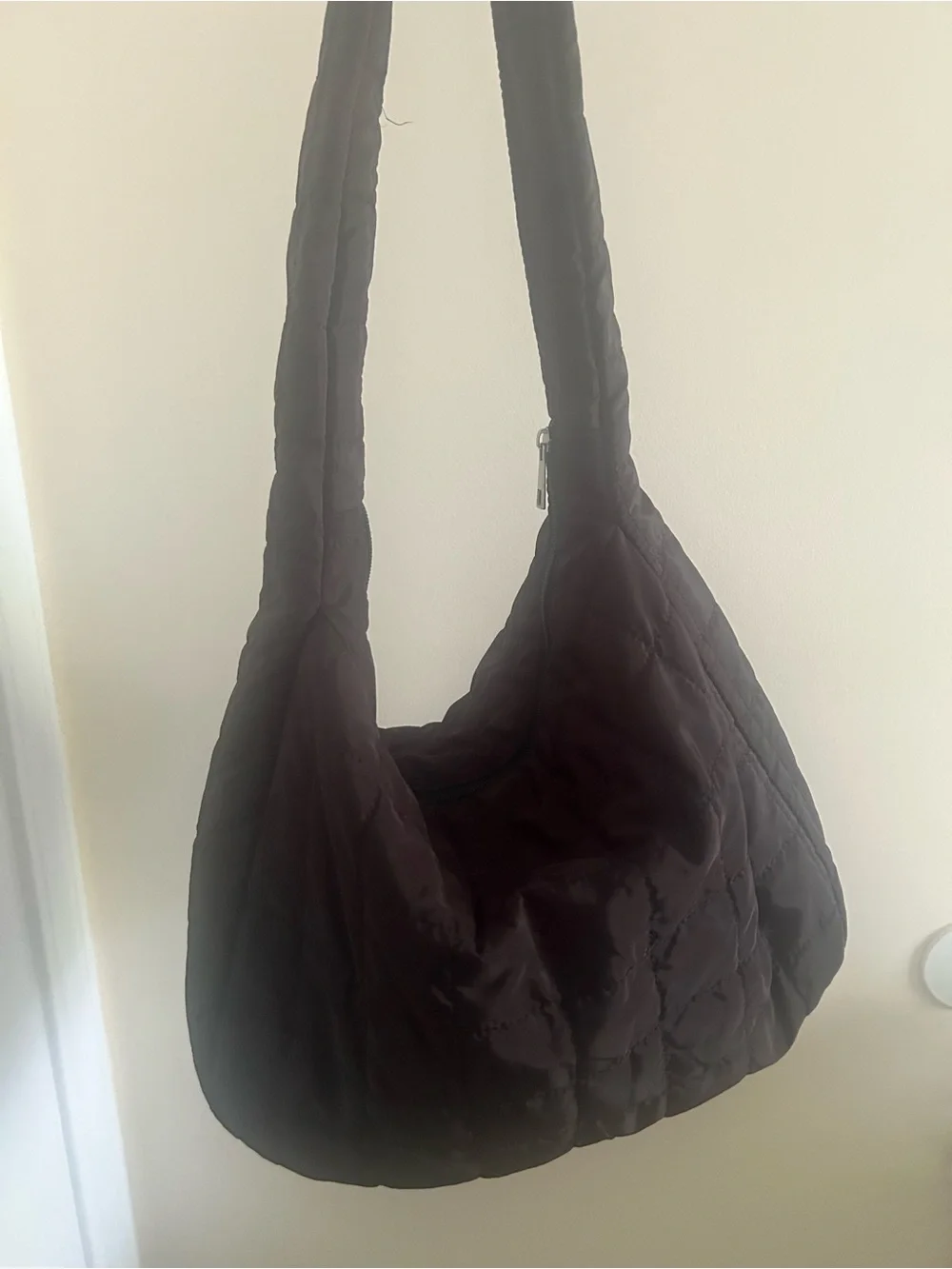 High Capacity Quilted Shoulder Hobo Bag in Dark Brown